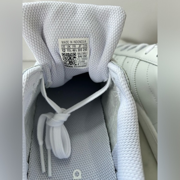 BRAND NEW Classic adidas Superstar Footwear Triple White - Size 12.0 US RUN DMC - Picture 3 of 10